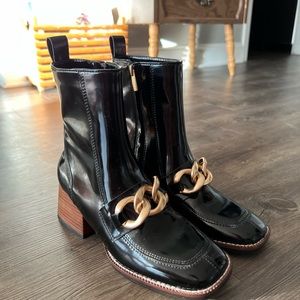 Steve Madden Loreen Boot size 6